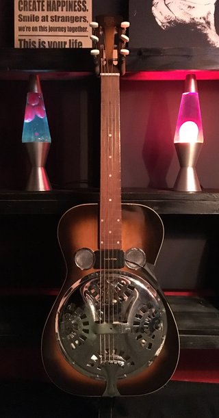 Dobro D60